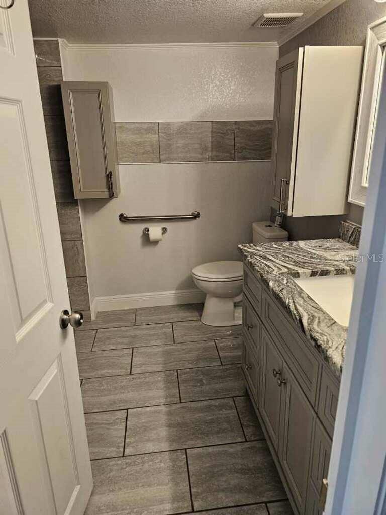 Image 12 of 23 For 10895 Timucuan Road