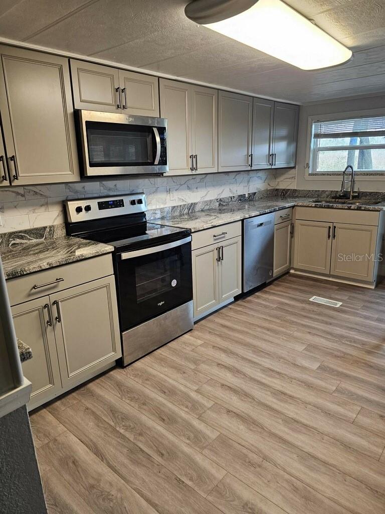 Image 8 of 23 For 10895 Timucuan Road