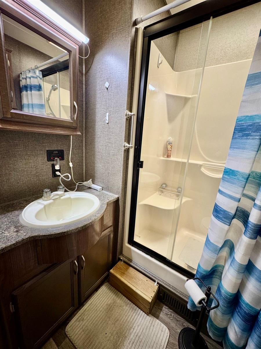 Image 15 of 19 For 25132 143rd Street 52