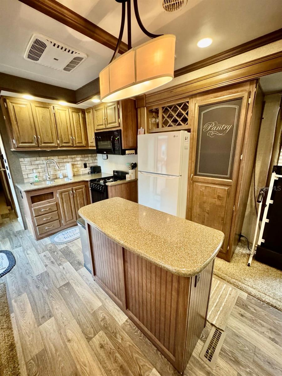 Image 9 of 19 For 25132 143rd Street 52