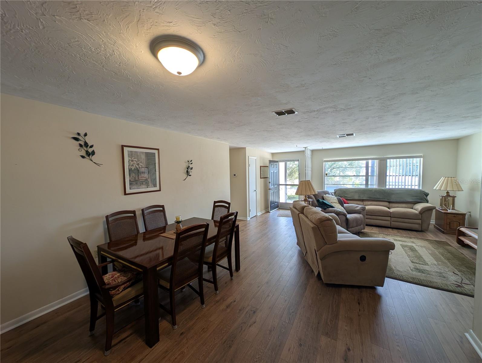 Image 12 of 43 For 400 Washington Street