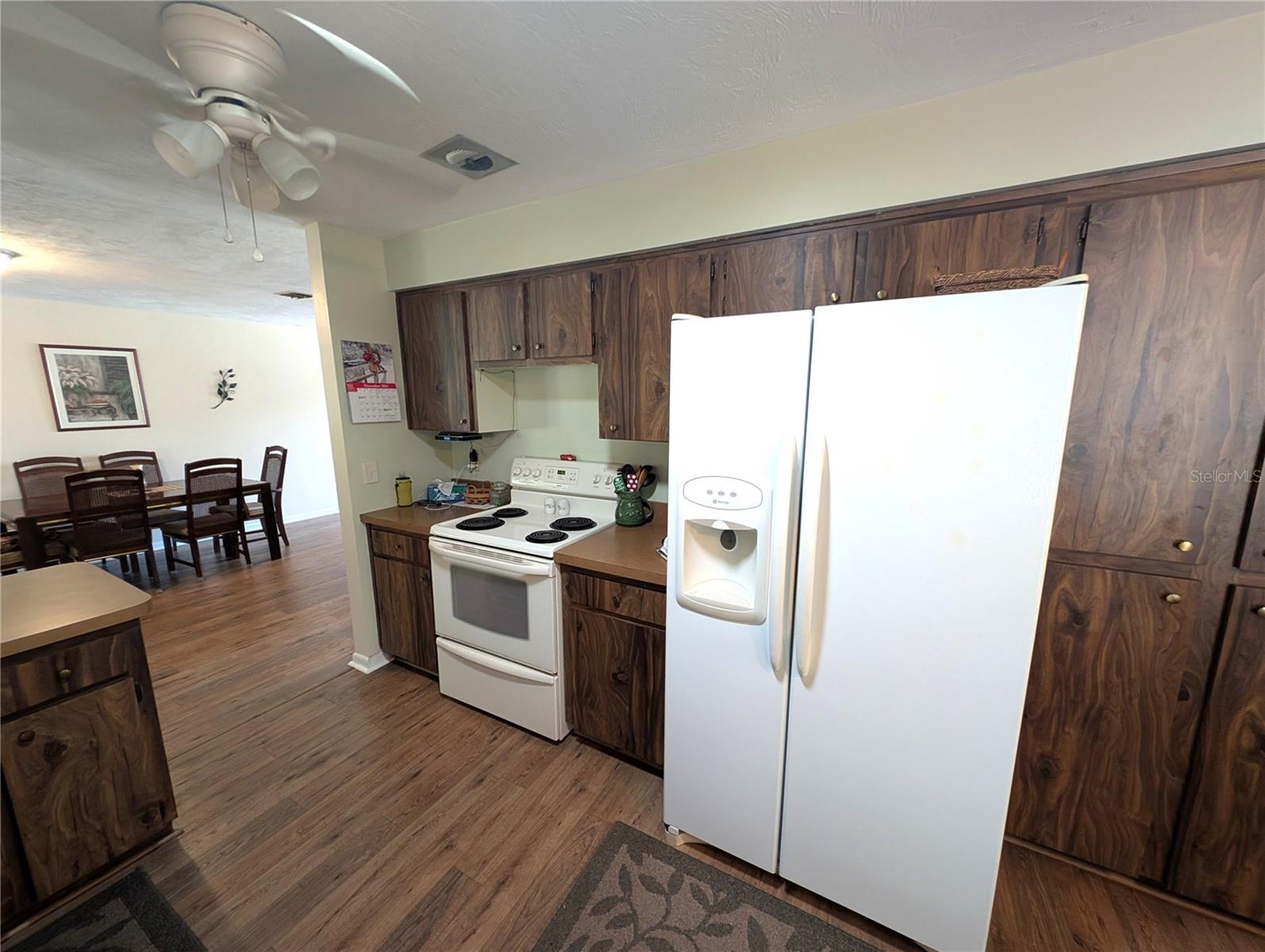 Image 17 of 43 For 400 Washington Street