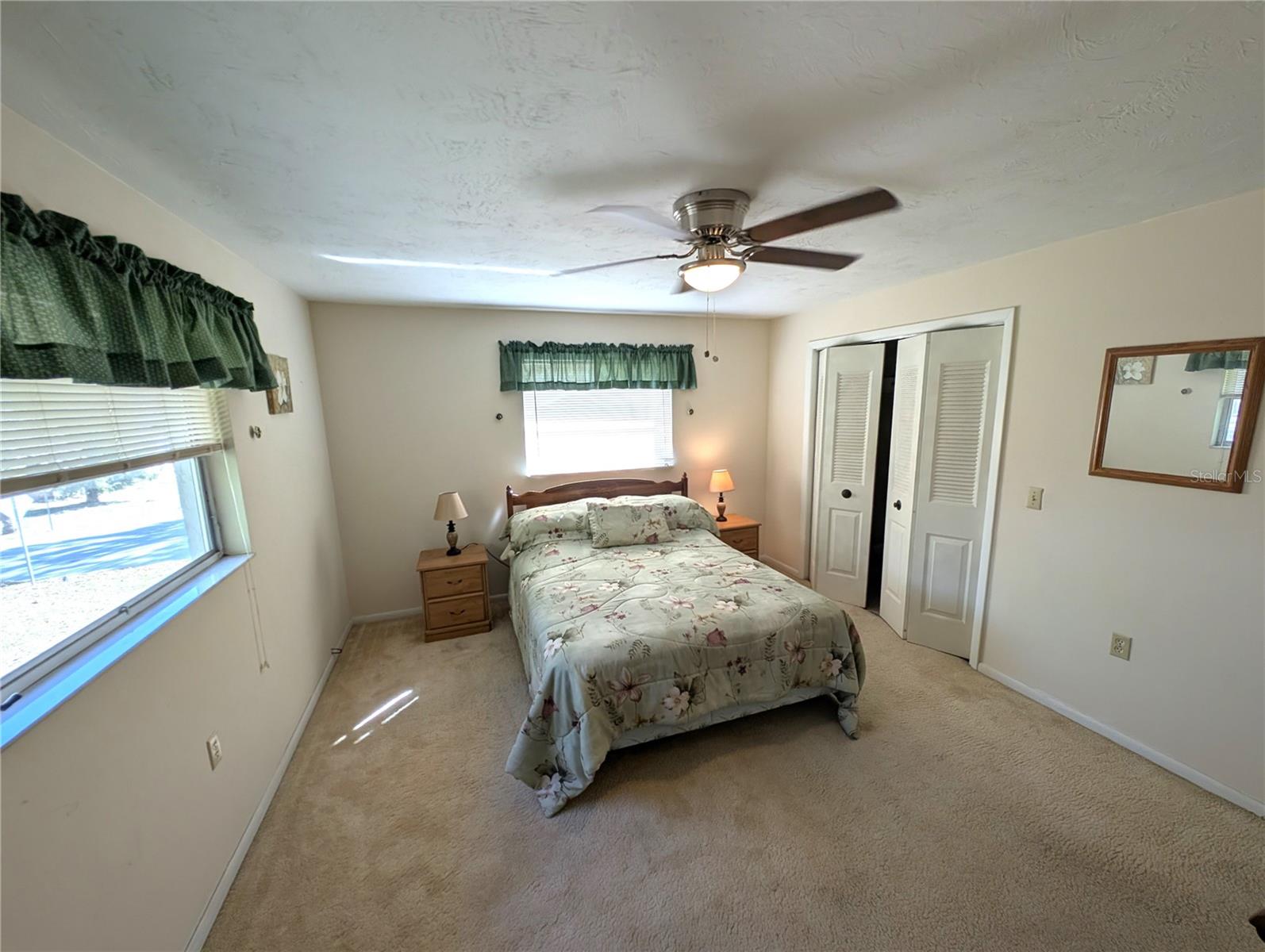 Image 21 of 43 For 400 Washington Street