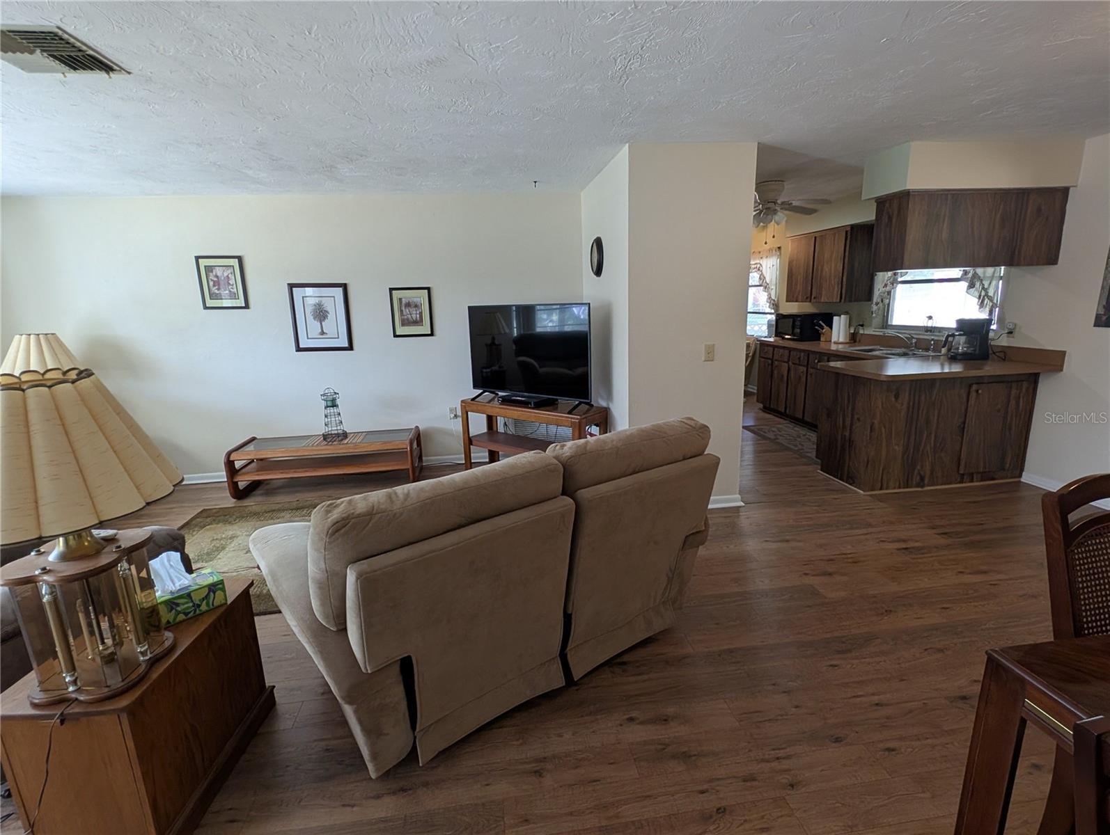 Image 6 of 43 For 400 Washington Street