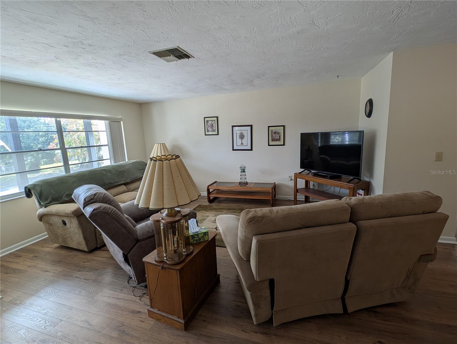 Image 8 of 43 For 400 Washington Street