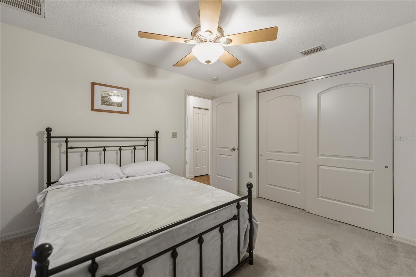 Image 30 of 44 For 12028 Pine Oak Terrace