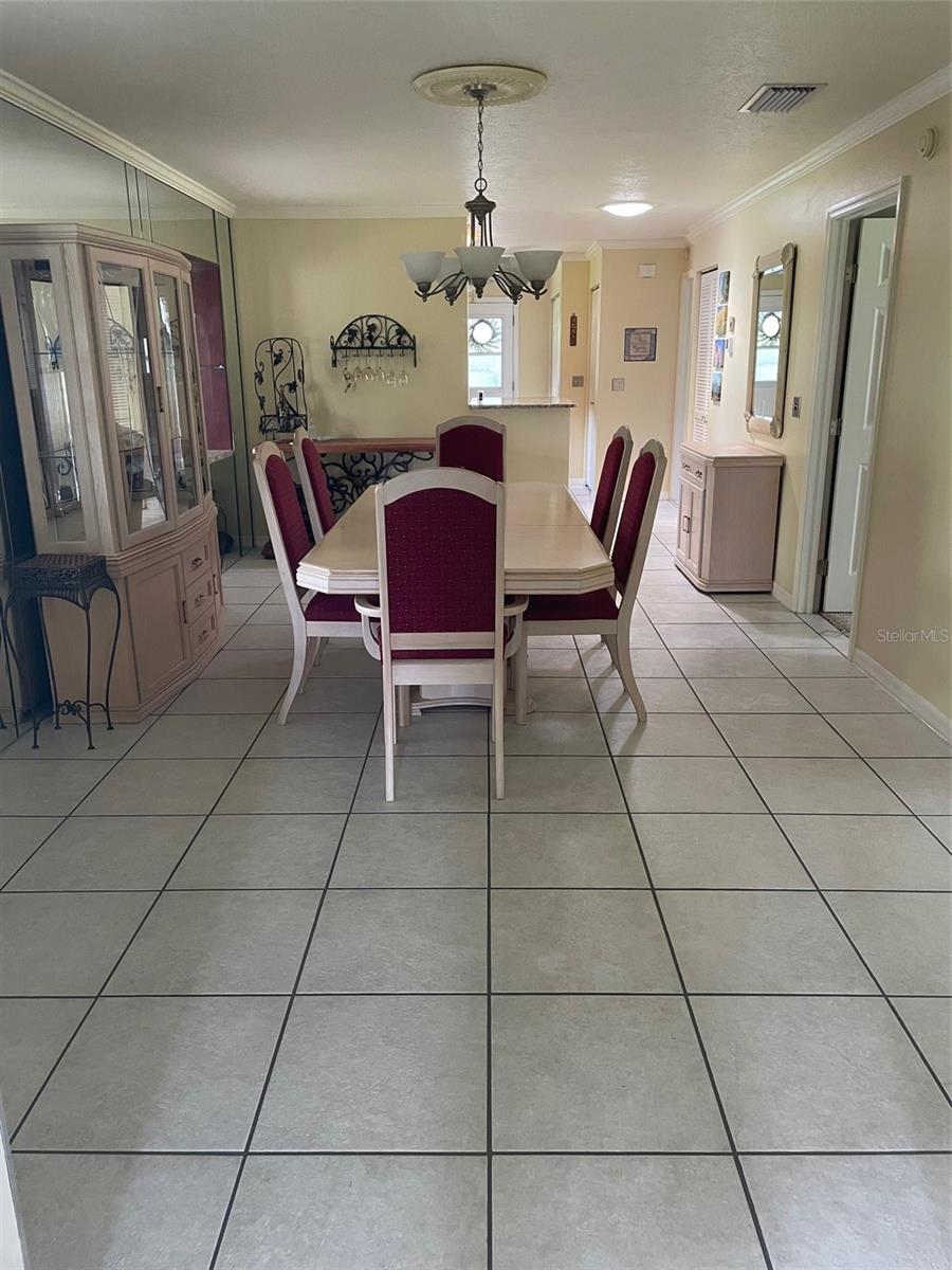 Image 18 of 64 For 6935 Highway 225a