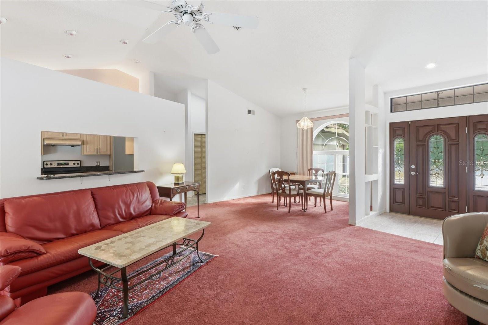 Image 11 of 46 For 22 Mastic Court W