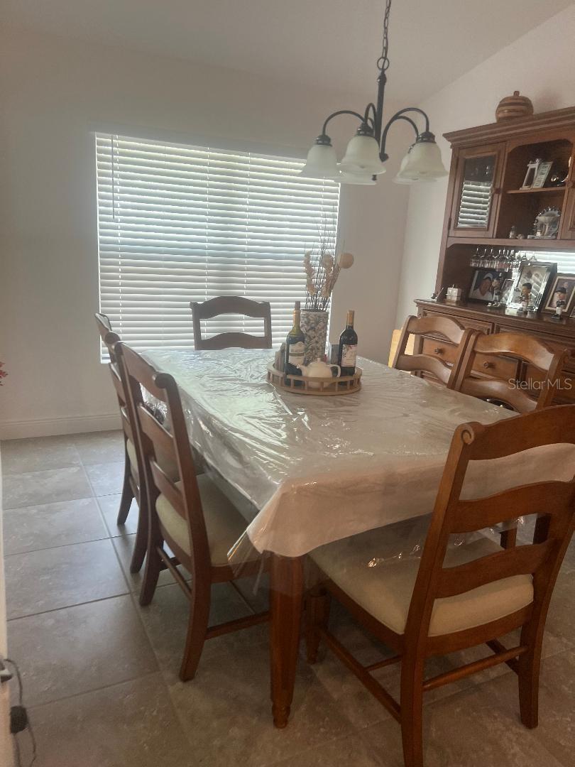 Image 14 of 48 For 10393 Silver Maple Avenue