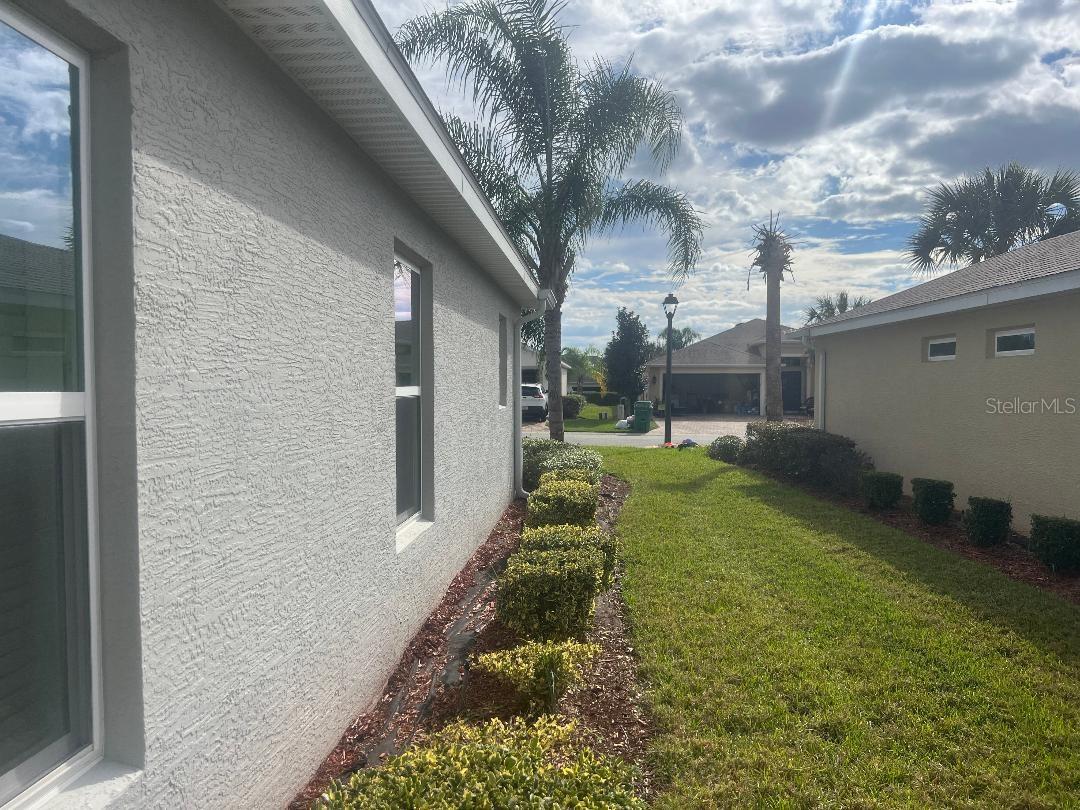 Image 33 of 48 For 10393 Silver Maple Avenue