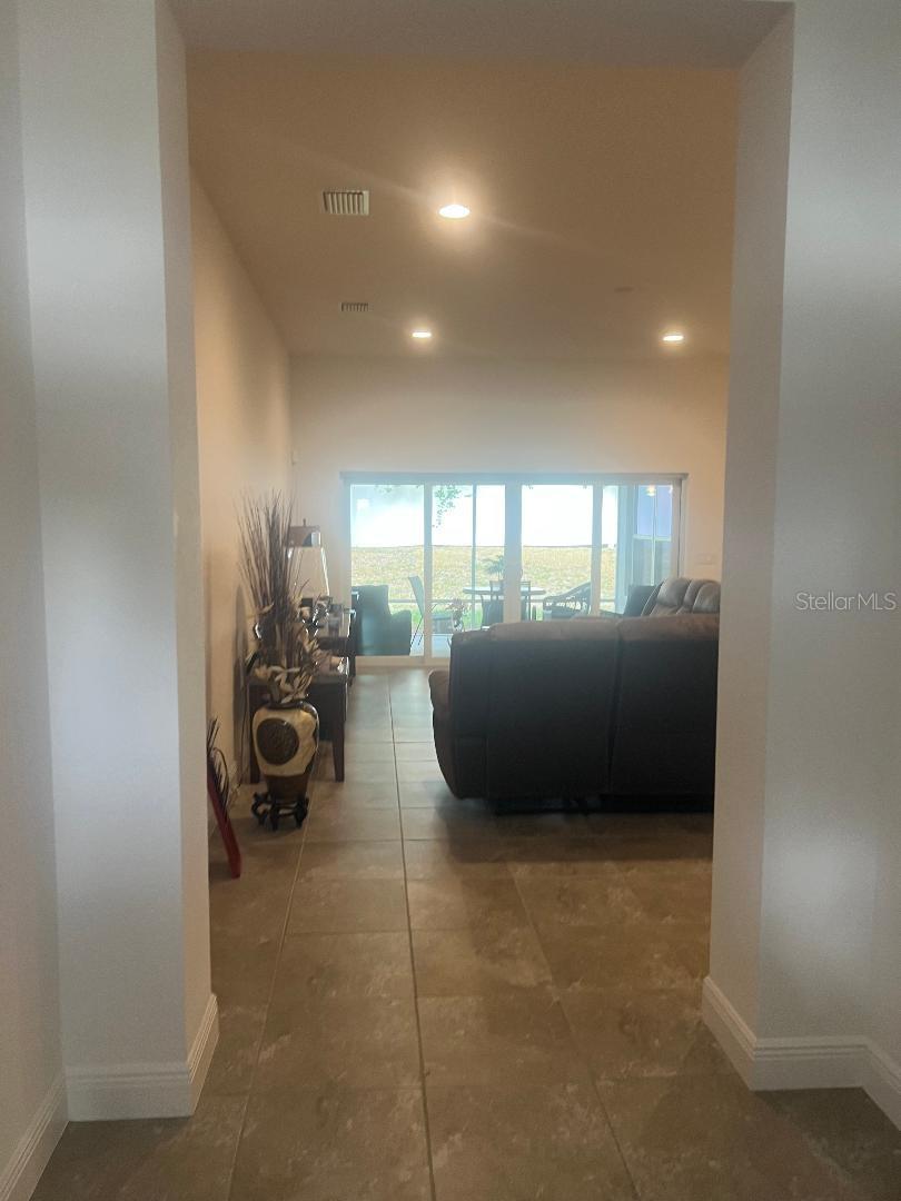 Image 4 of 48 For 10393 Silver Maple Avenue