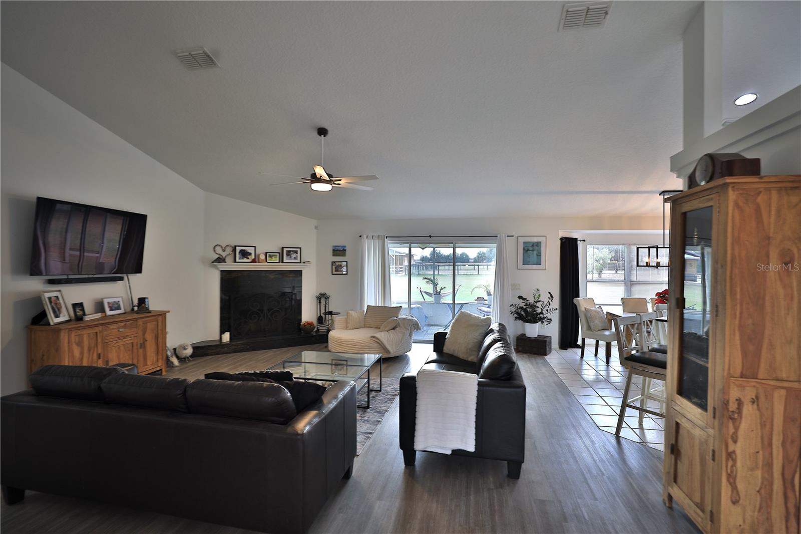 Image 11 of 57 For 20462 36th Street