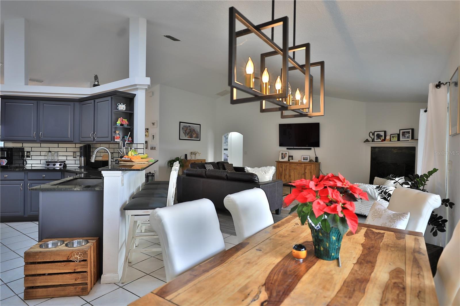 Image 14 of 57 For 20462 36th Street