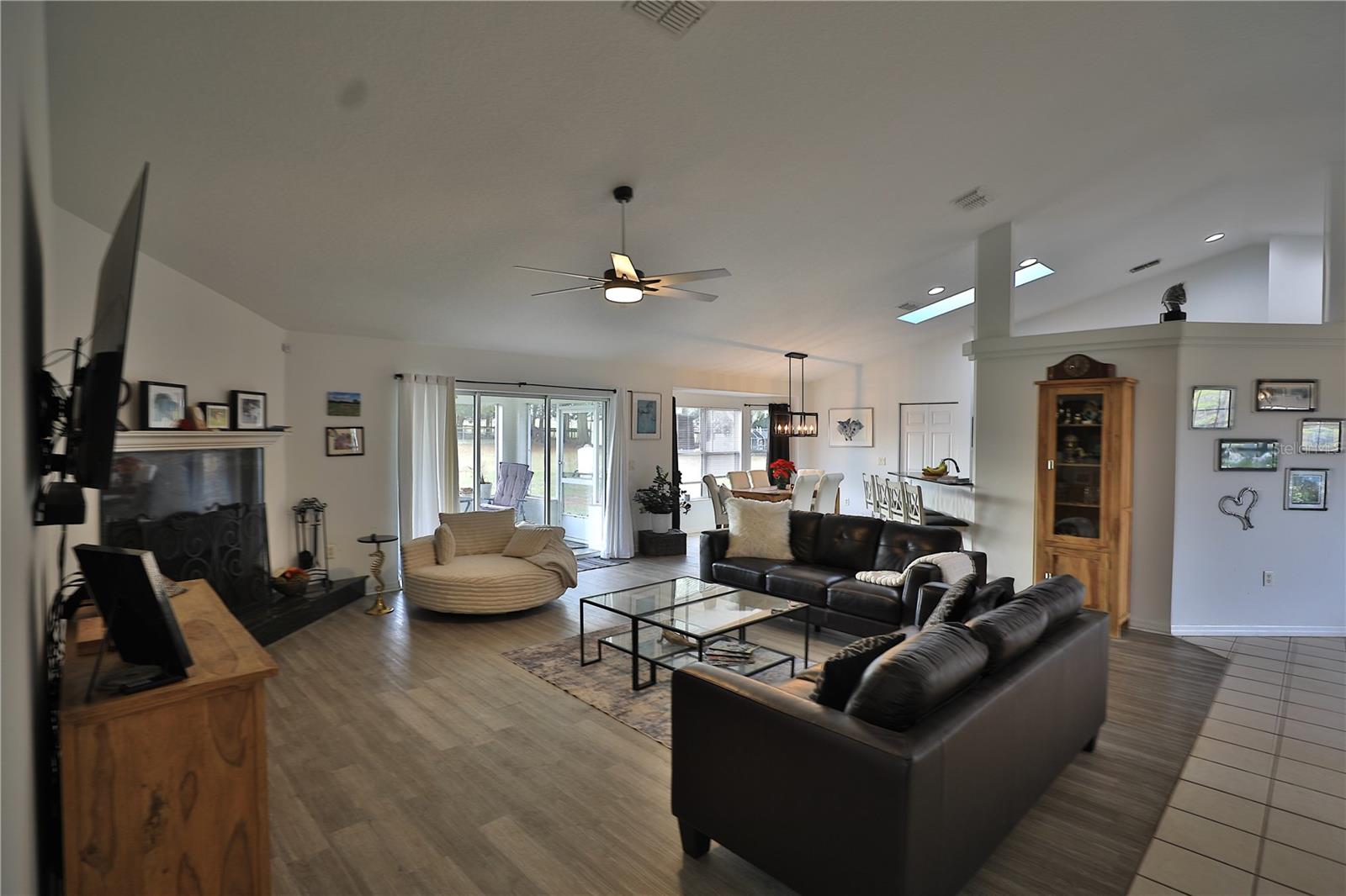 Image 9 of 57 For 20462 36th Street