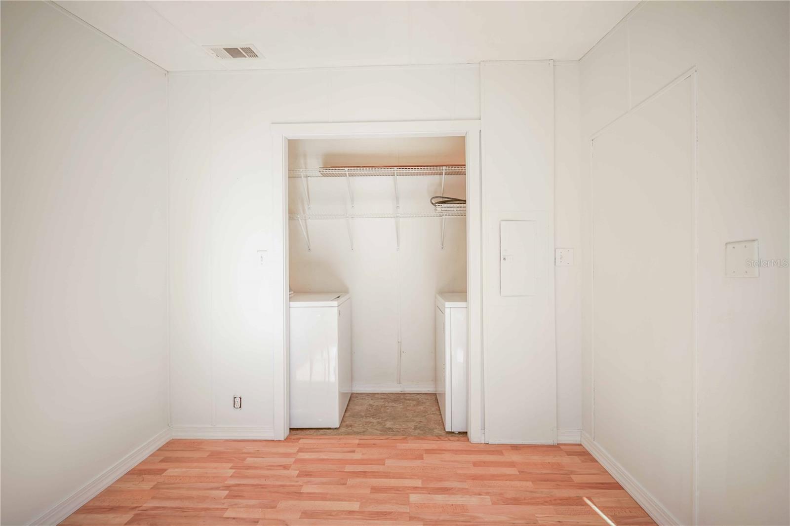 Image 21 of 52 For 16621 45th Street