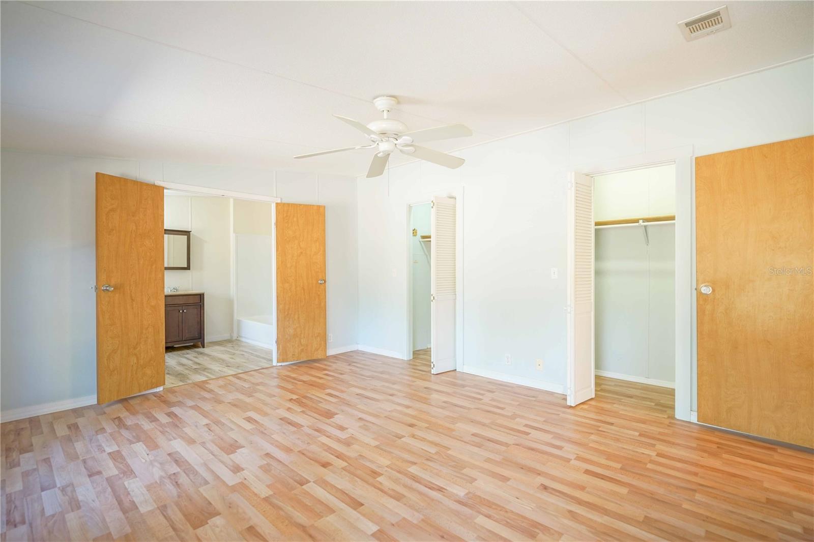 Image 26 of 52 For 16621 45th Street