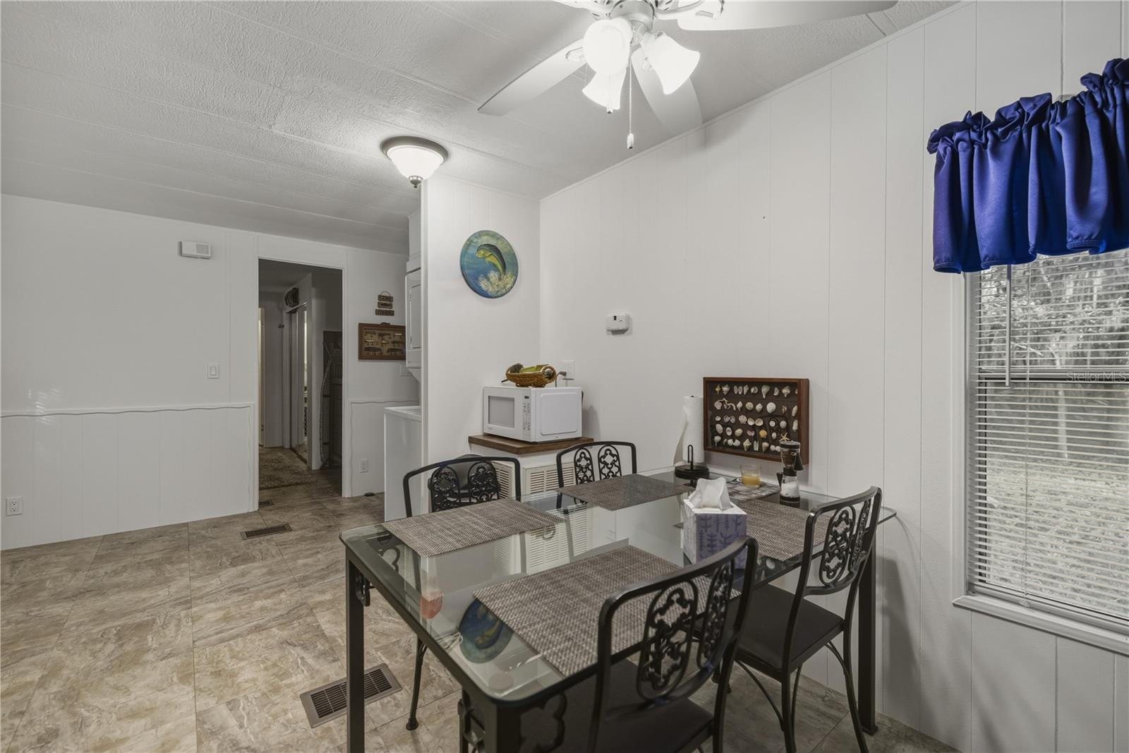 Image 10 of 27 For 11421 Red Pine Court