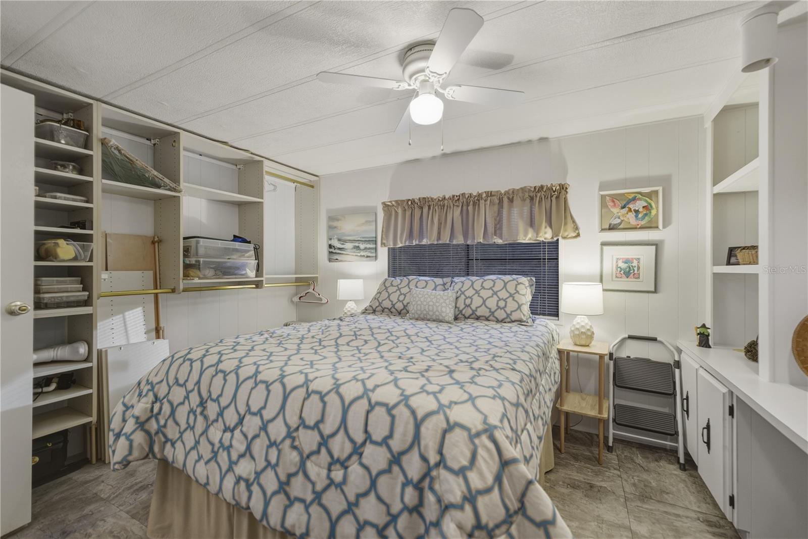 Image 16 of 27 For 11421 Red Pine Court