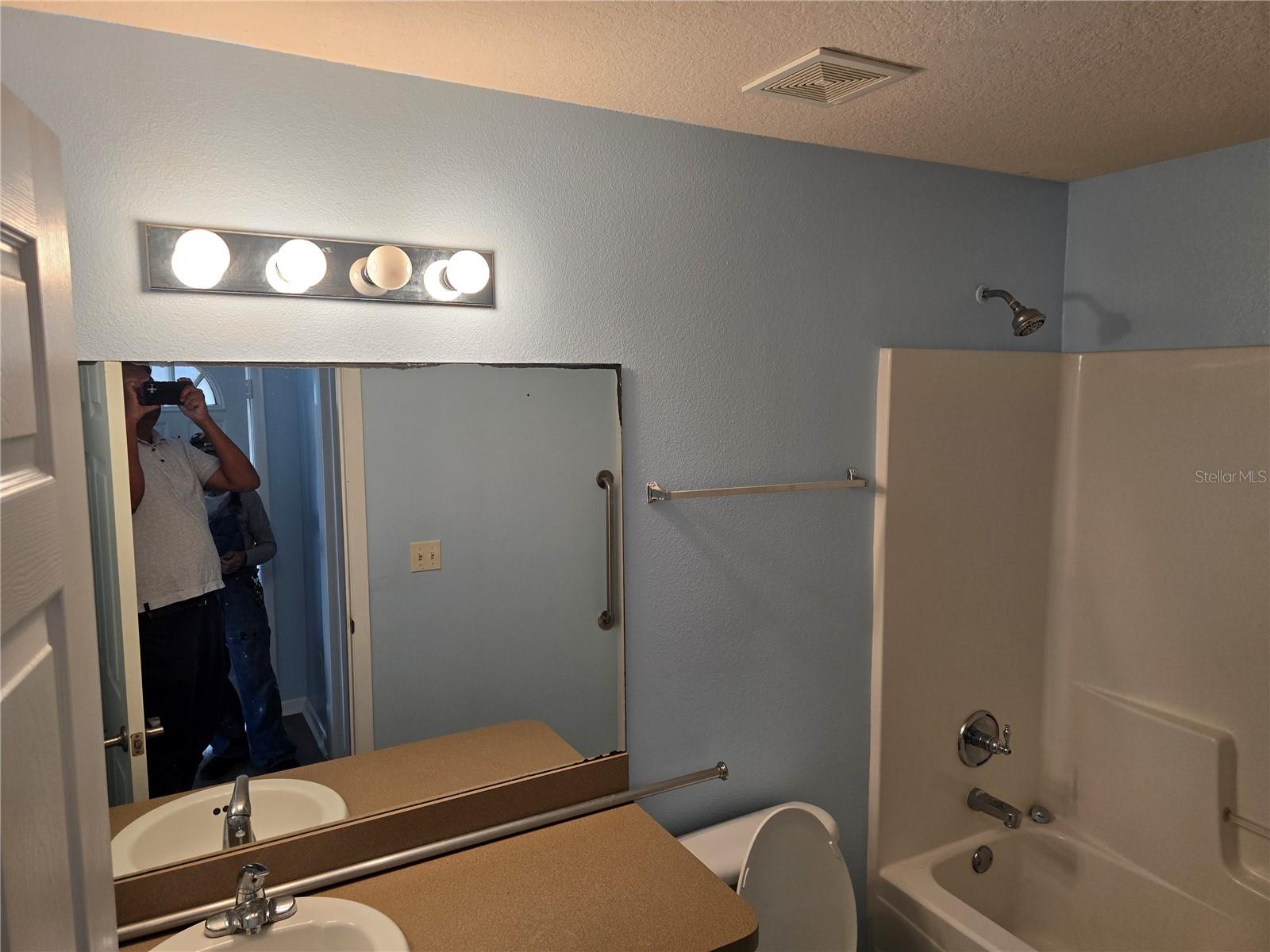 Image 5 of 9 For 11313 95th Circle 10