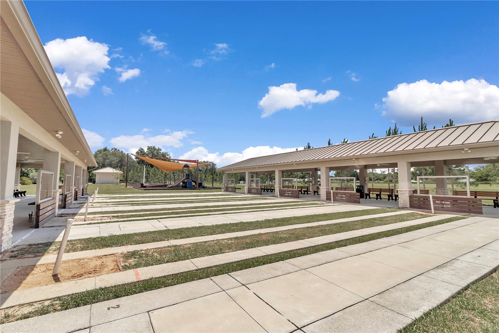 Image 31 of 38 For 8667 97th Street E