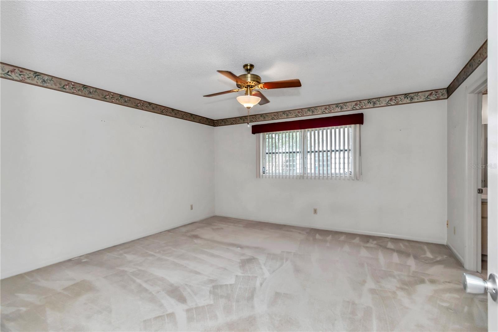 Image 6 of 38 For 8667 97th Street E