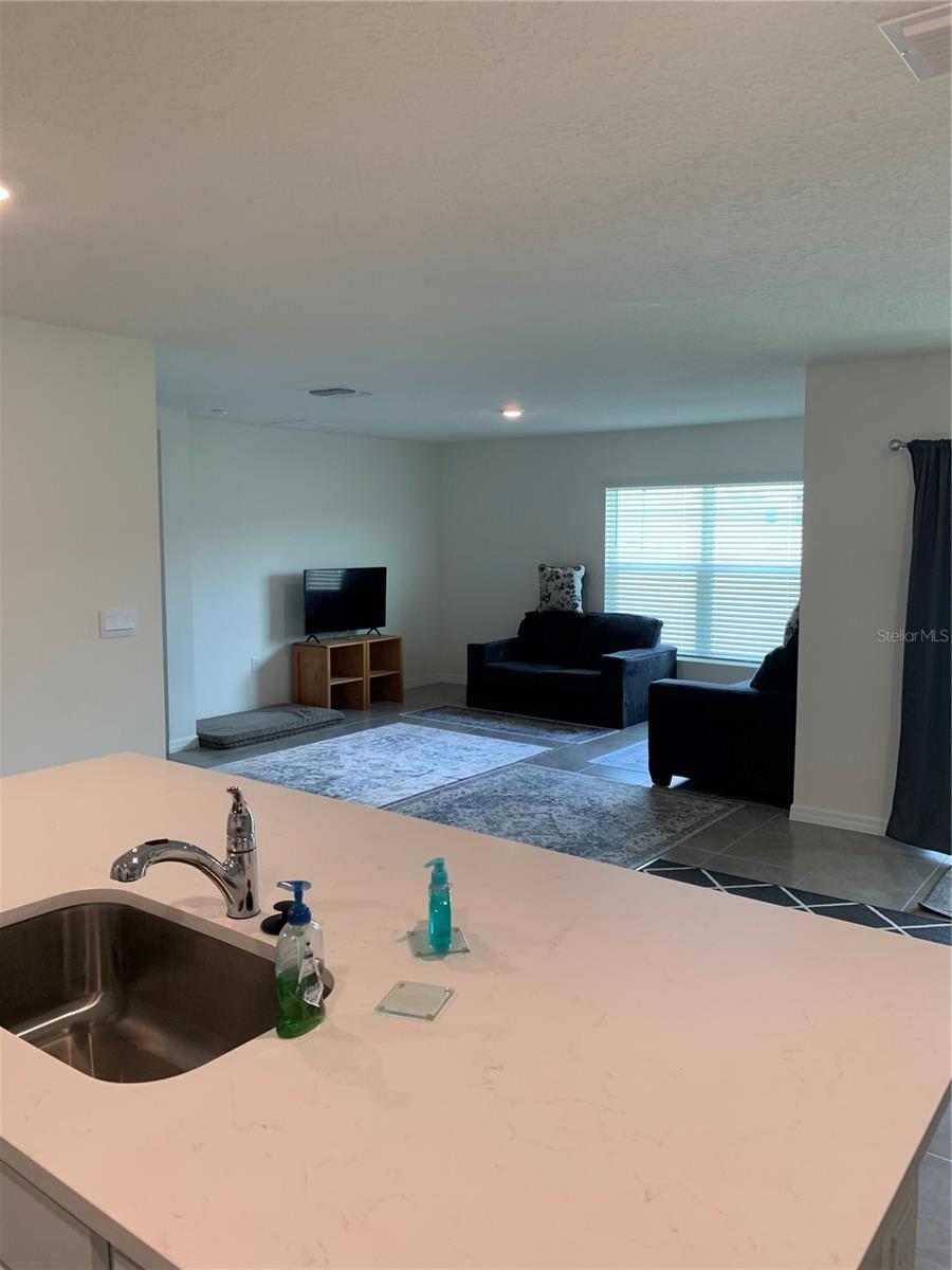 Image 15 of 24 For 10305 161st Street