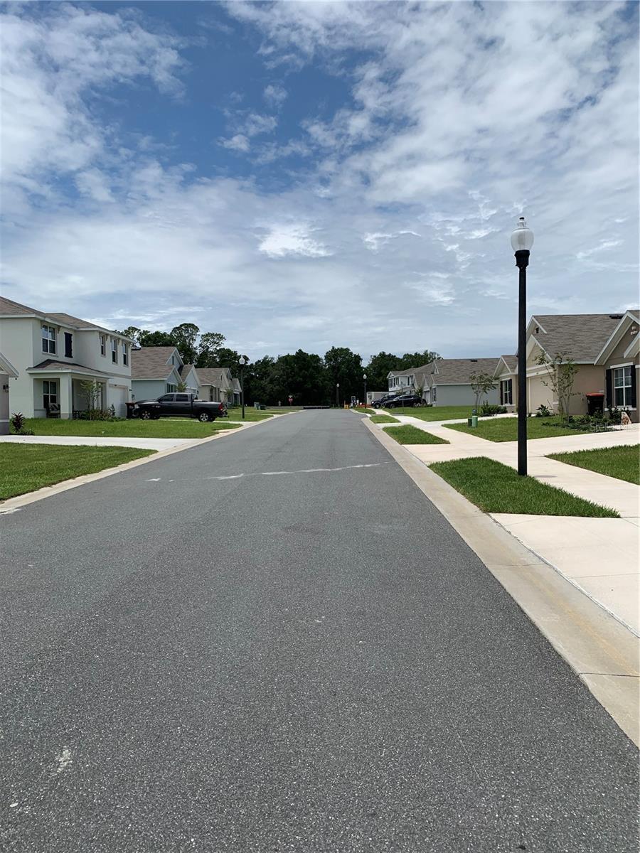 Image 8 of 24 For 10305 161st Street