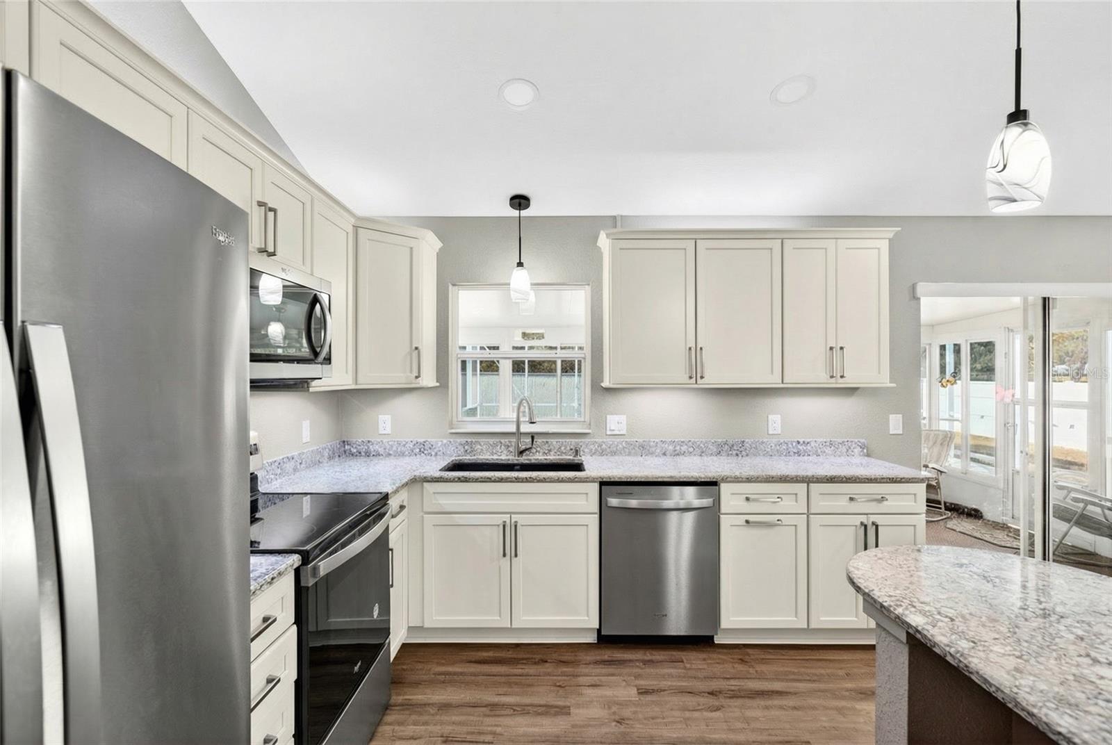 Image 12 of 43 For 902 130th Terrace