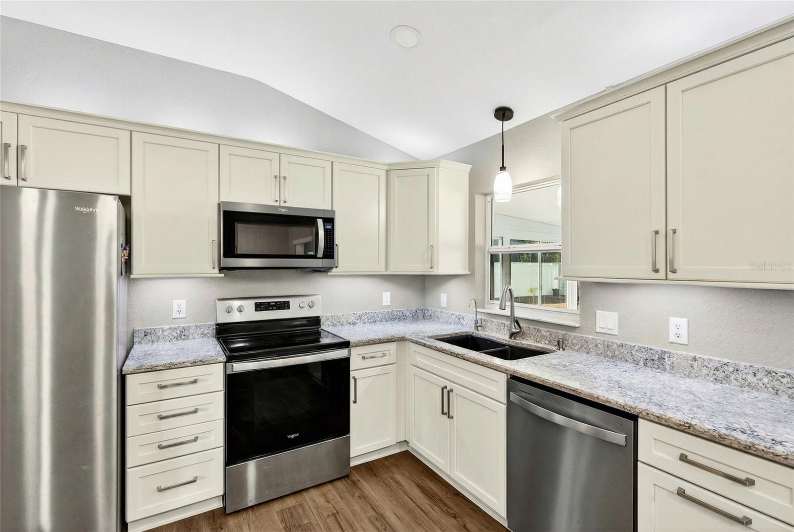 Image 14 of 43 For 902 130th Terrace