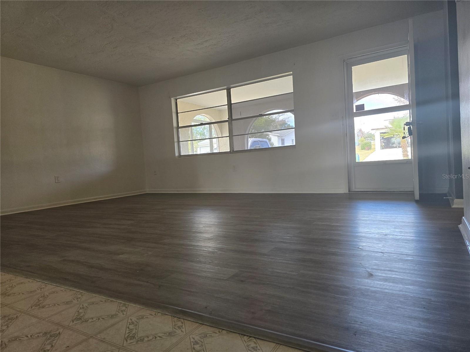 Image 10 of 33 For 75 Osceola Street