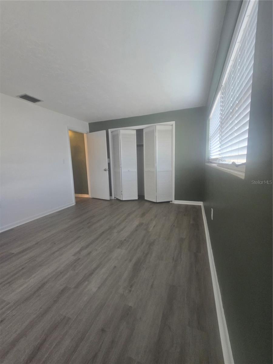 Image 19 of 33 For 75 Osceola Street