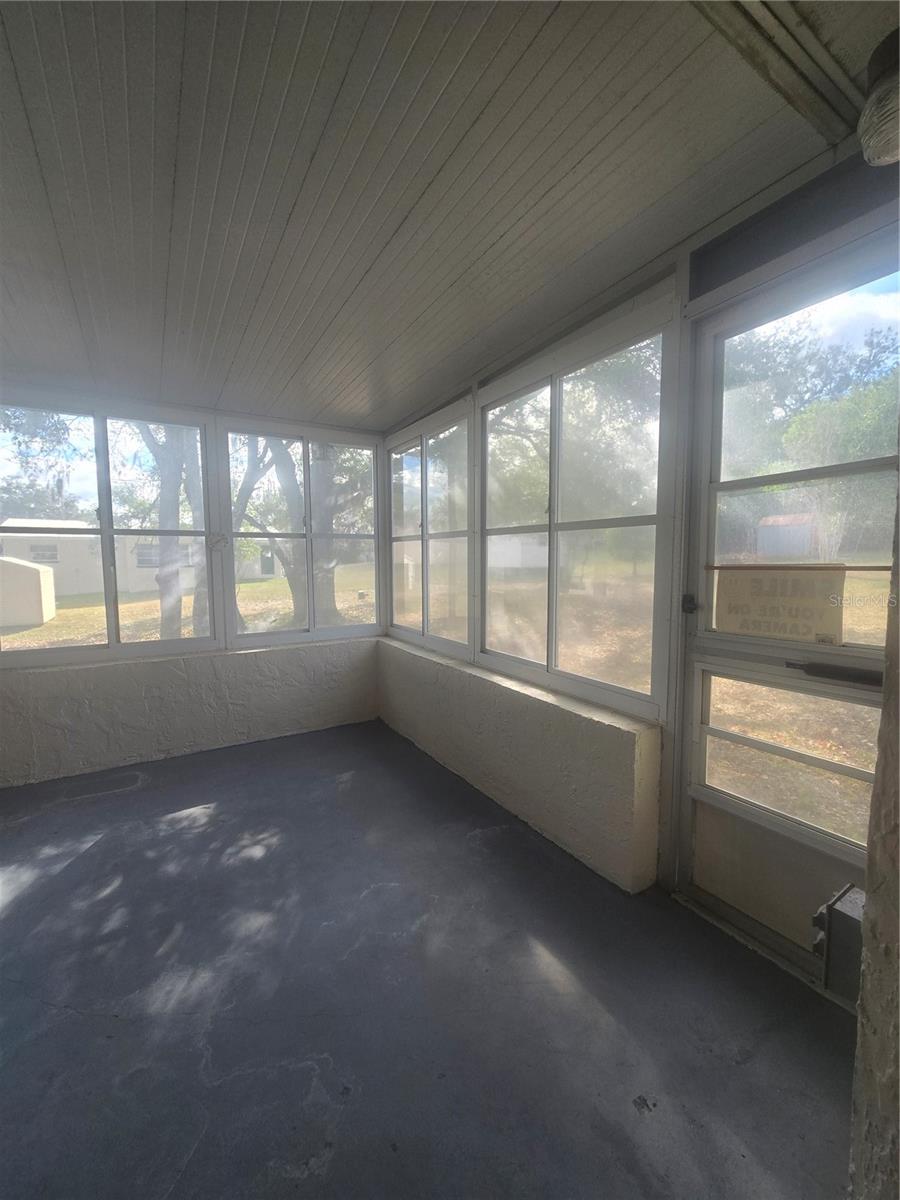 Image 25 of 33 For 75 Osceola Street