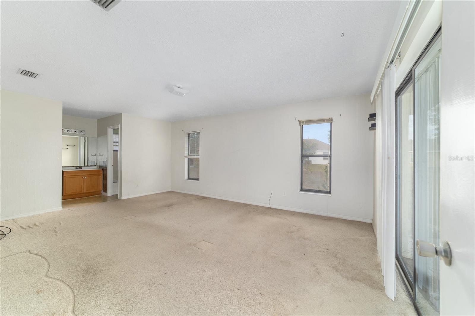 Image 15 of 28 For 12 Cedar Terrace