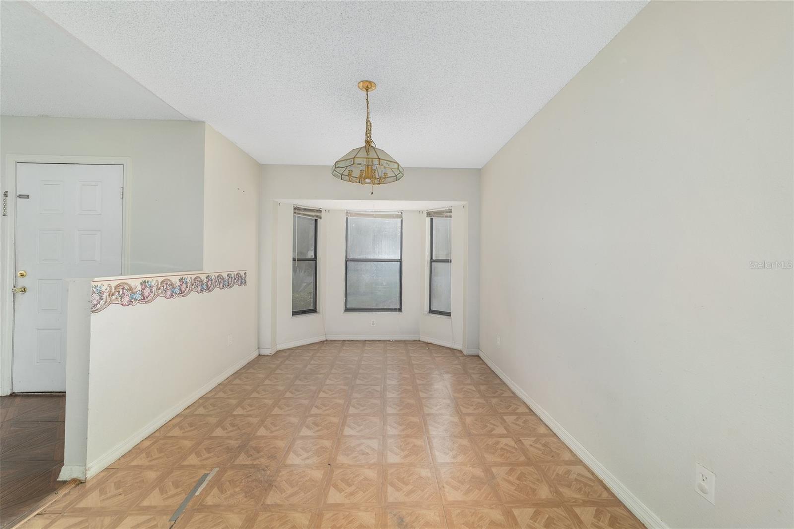 Image 9 of 28 For 12 Cedar Terrace