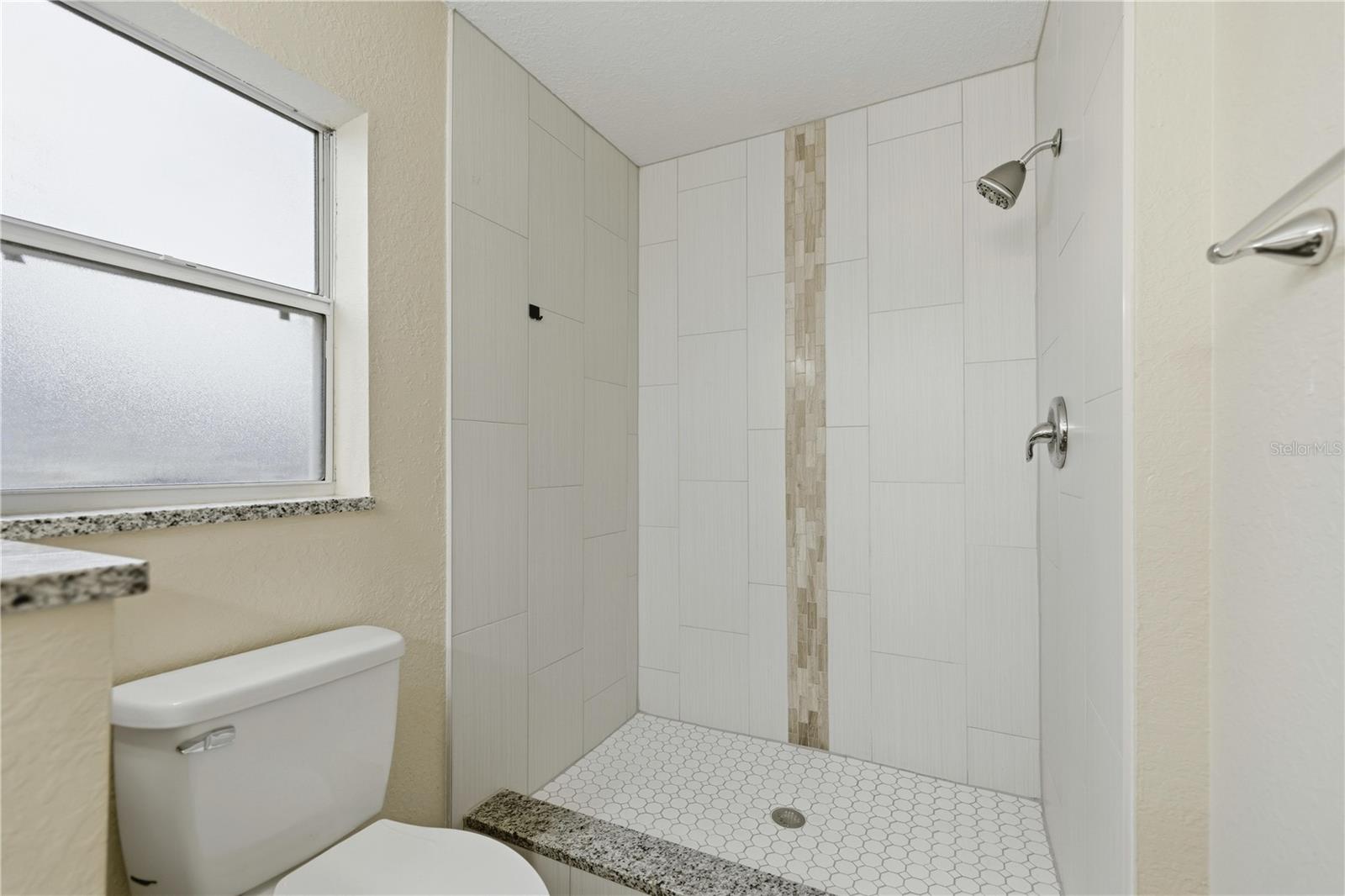 Image 11 of 23 For 648 Marion Oaks Boulevard