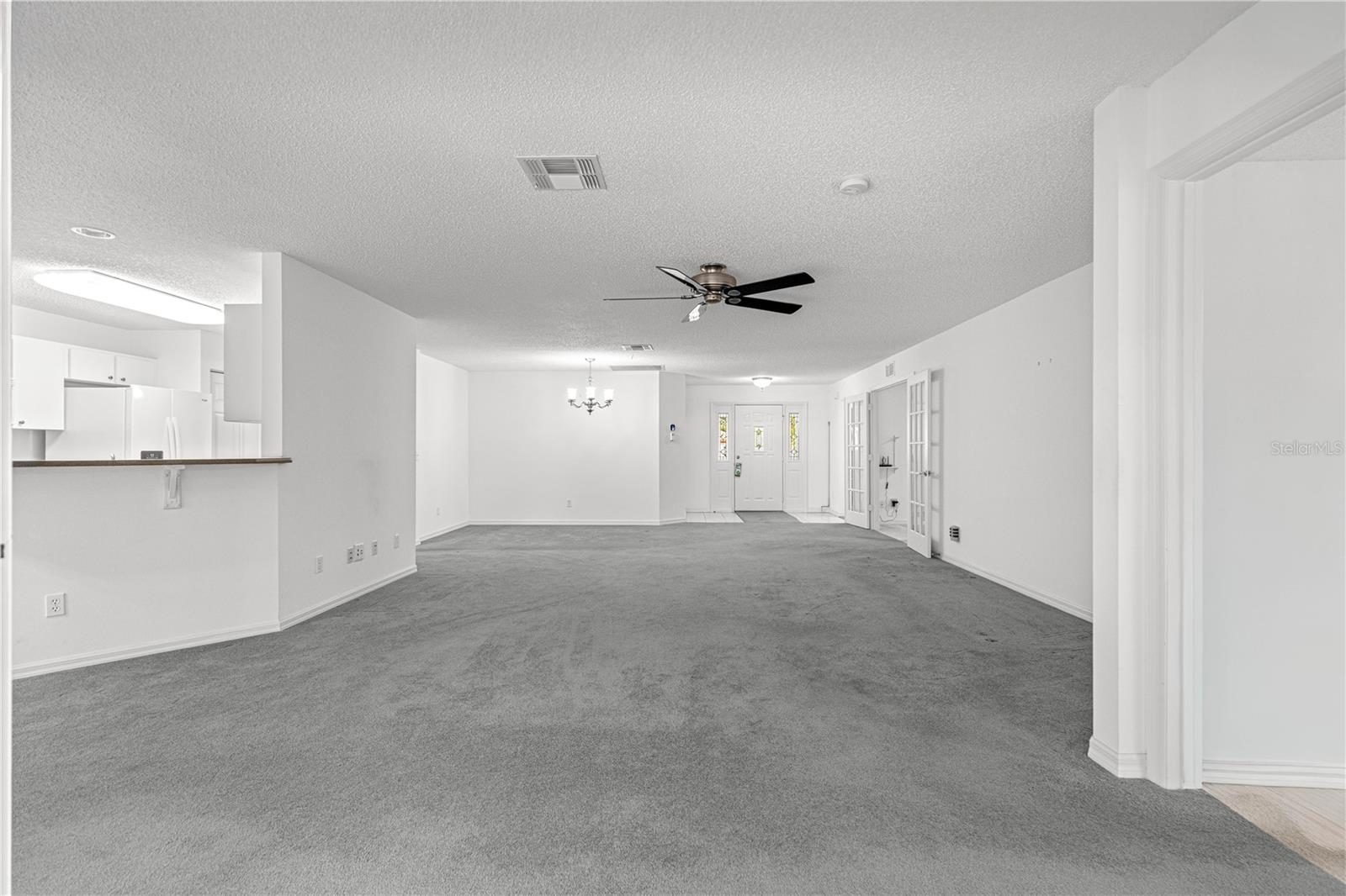 Image 11 of 46 For 9614 93rd Loop