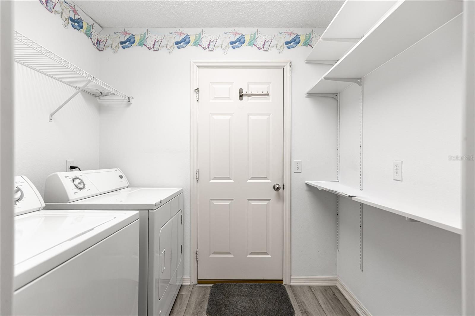 Image 37 of 46 For 9614 93rd Loop