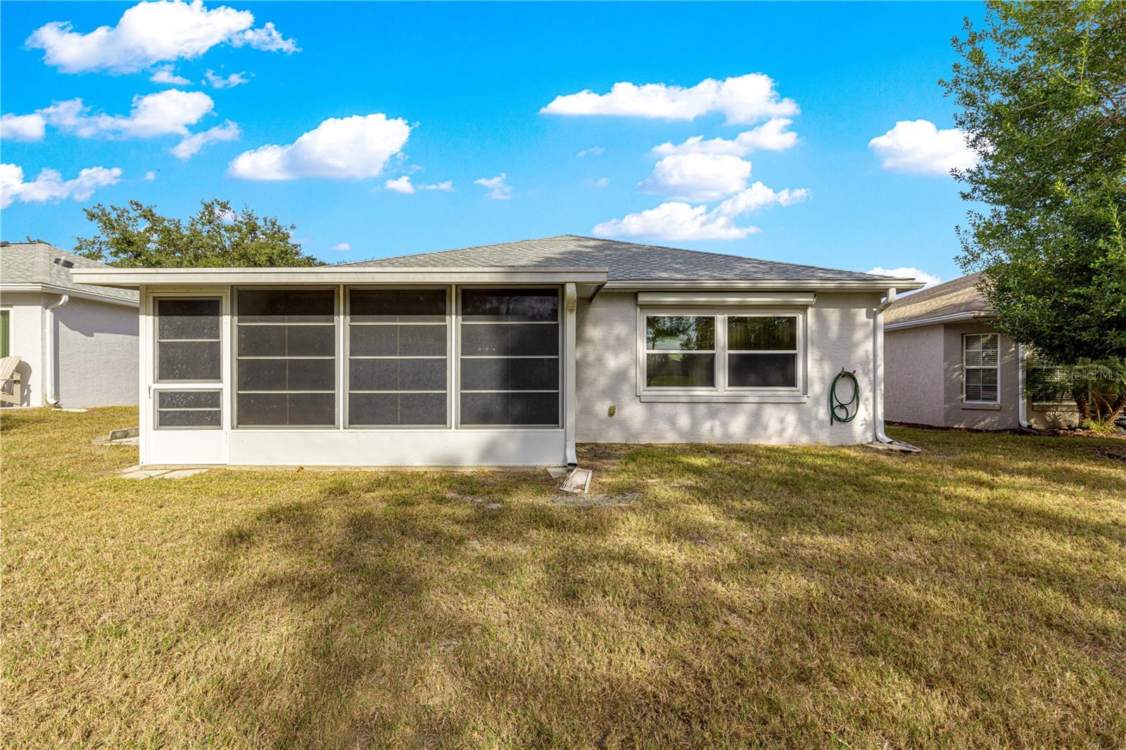 Image 40 of 46 For 9614 93rd Loop