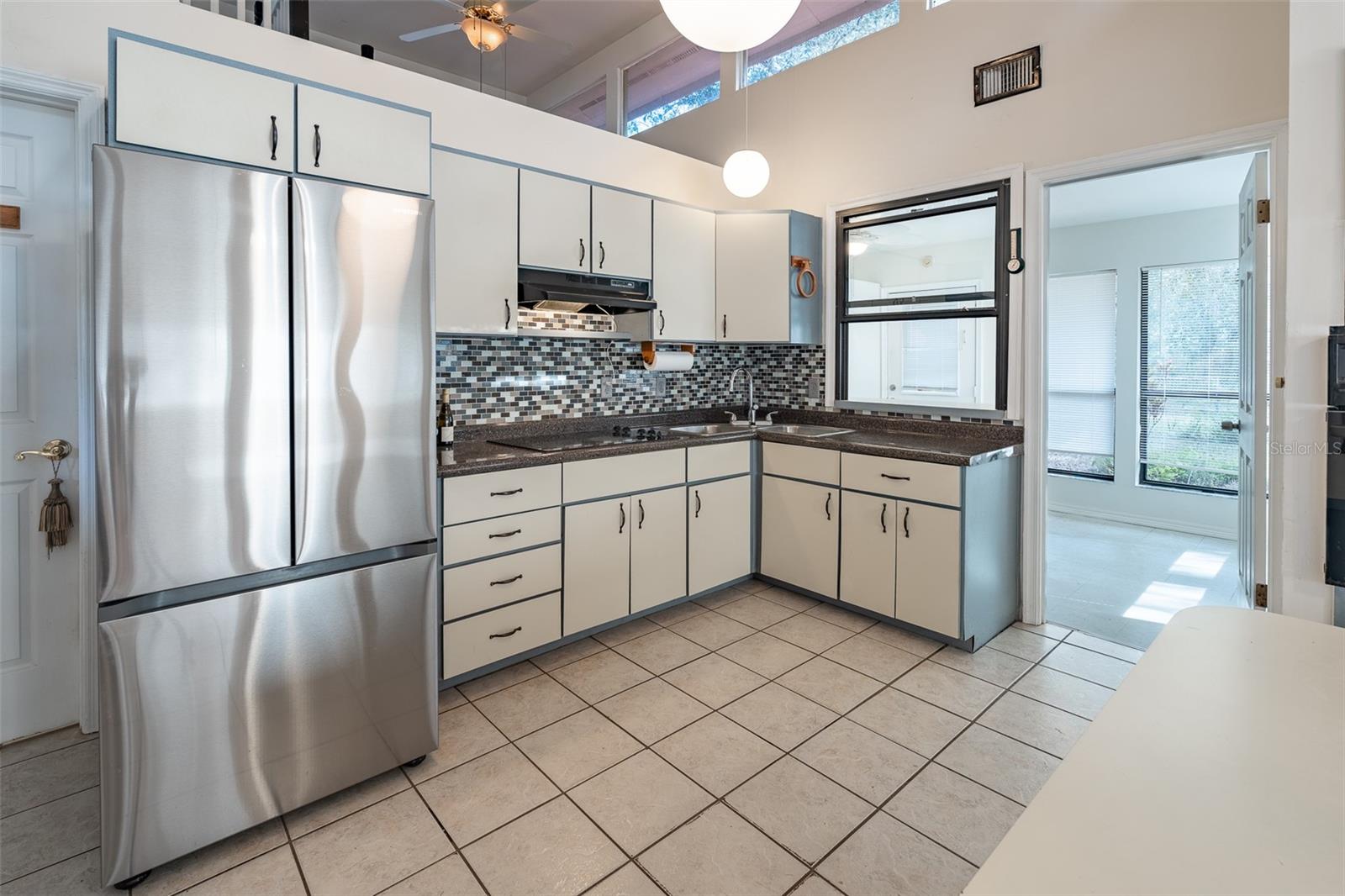 Image 17 of 57 For 621 165th Terrace