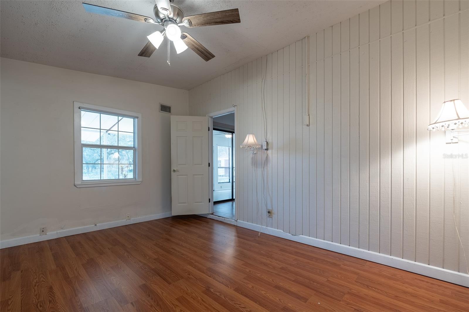 Image 26 of 57 For 621 165th Terrace