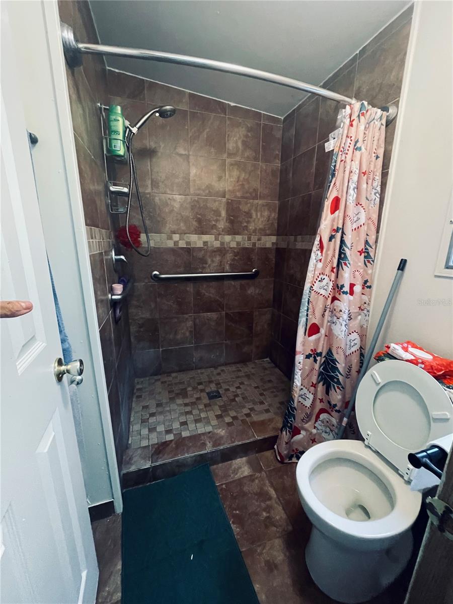 Image 14 of 21 For 10720 151st Place