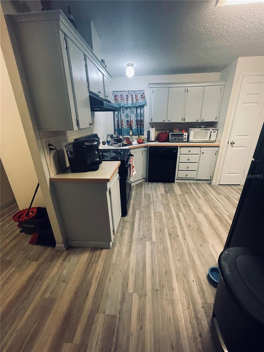 Image 17 of 21 For 10720 151st Place