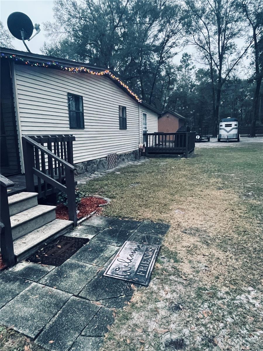 Image 4 of 21 For 10720 151st Place