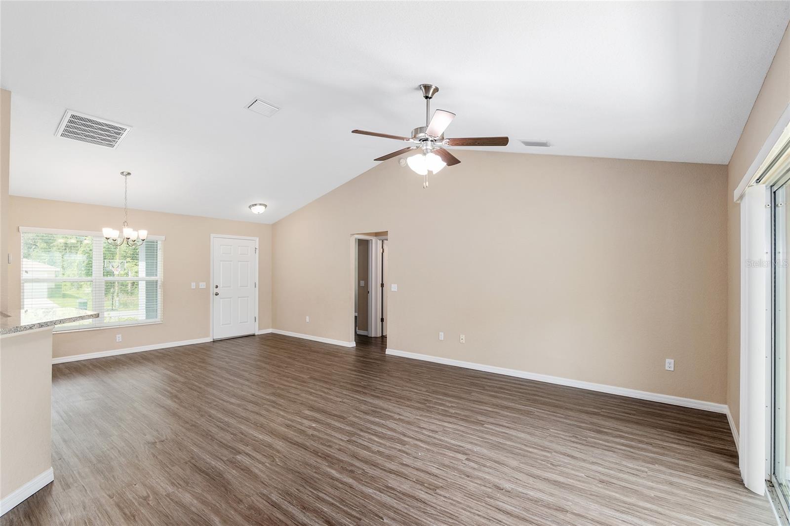 Image 14 of 32 For 7191 124th Lane