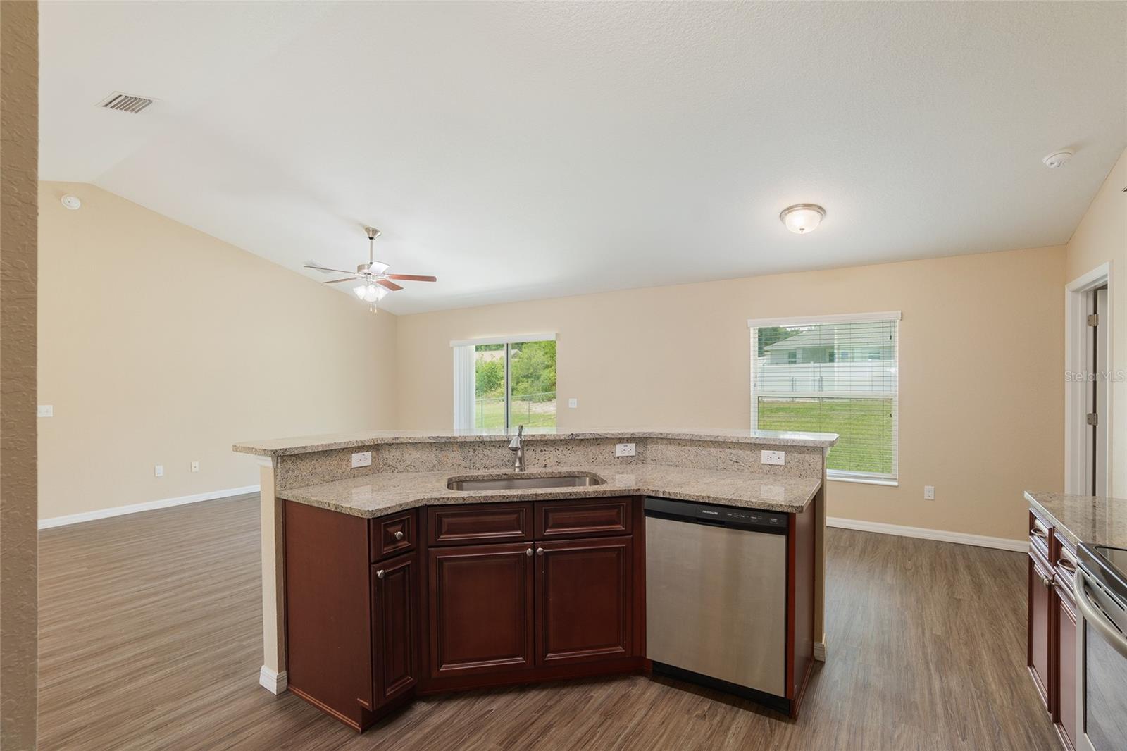 Image 22 of 32 For 7191 124th Lane