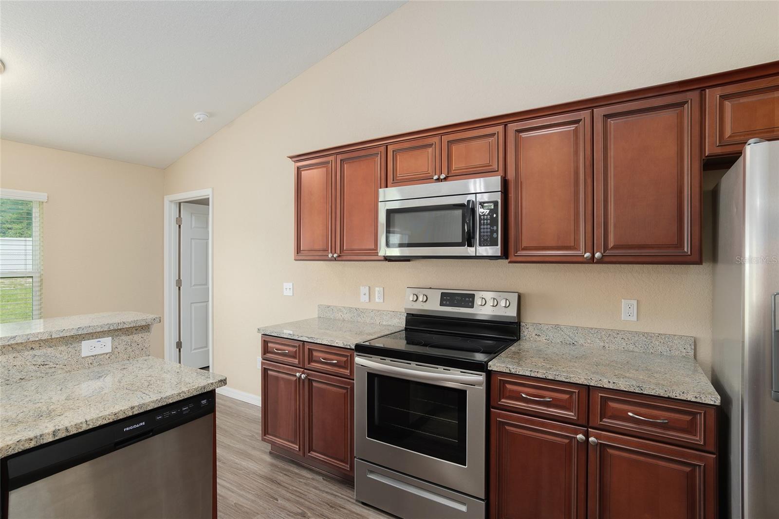 Image 23 of 32 For 7191 124th Lane