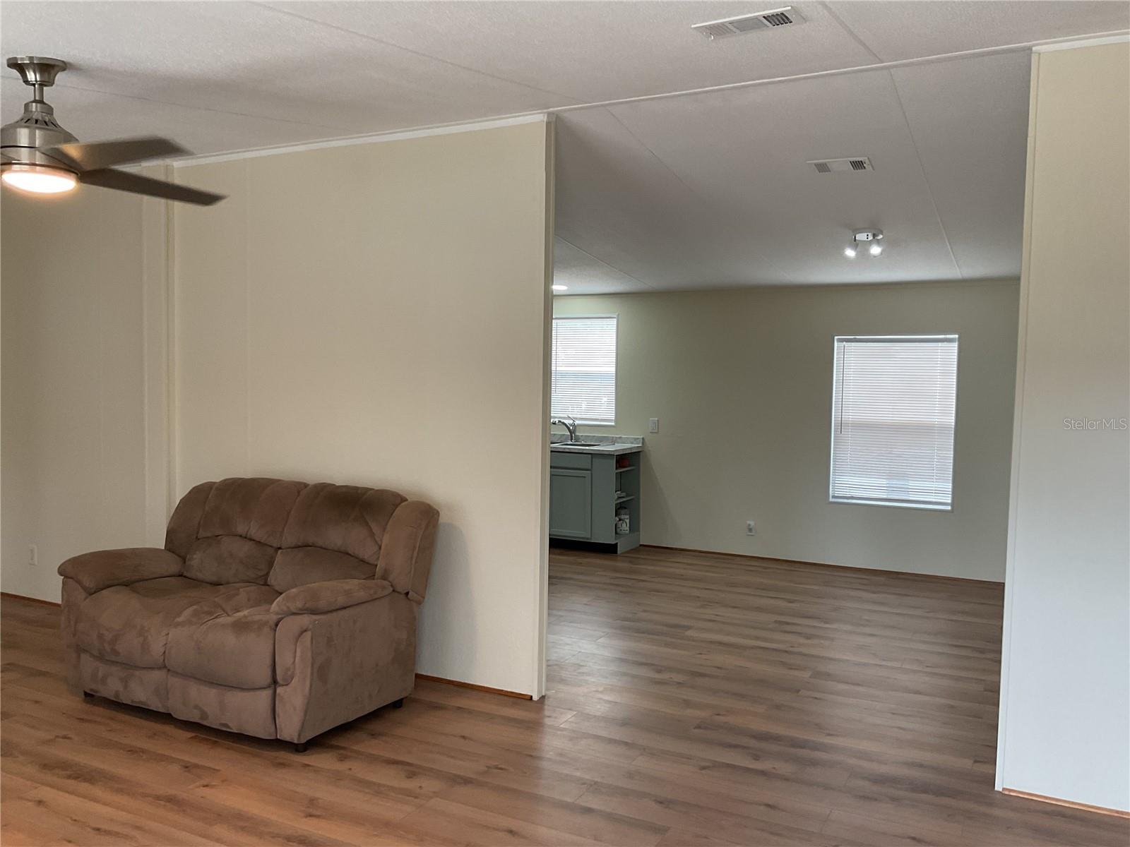 Image 15 of 43 For 90 132nd Terrace