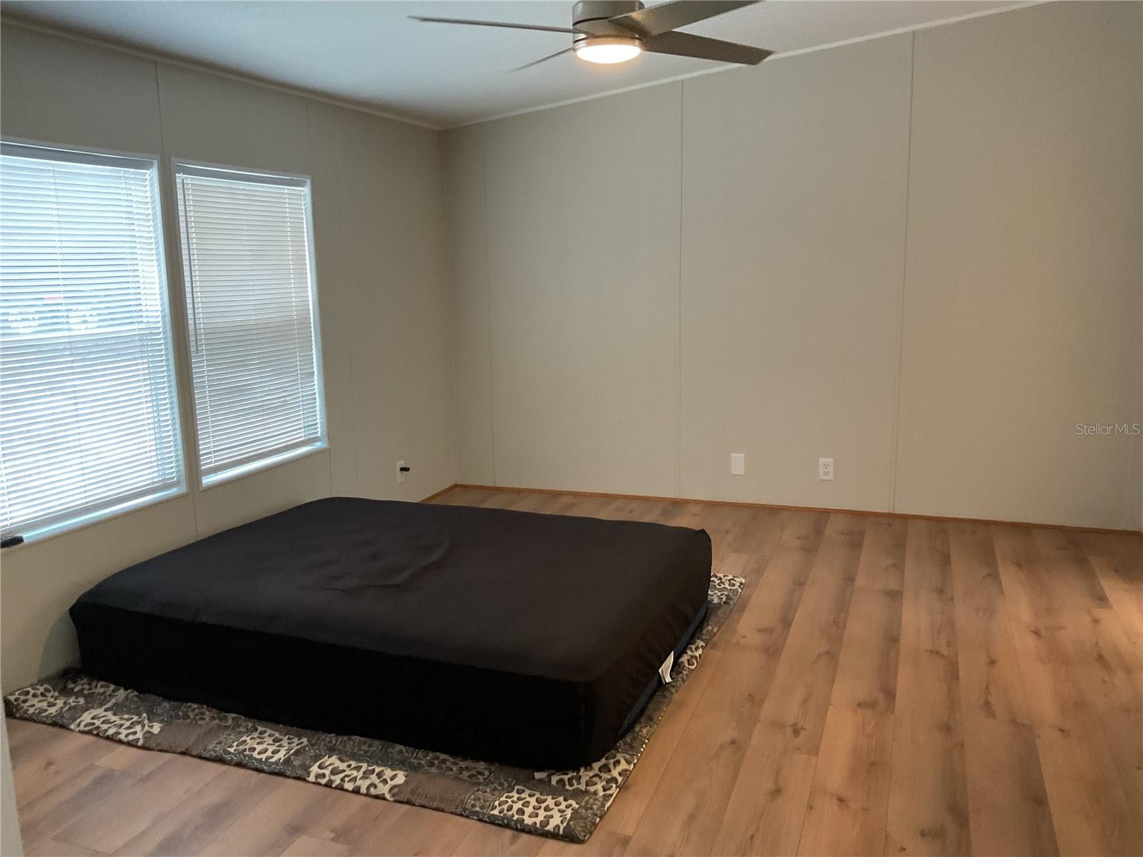 Image 30 of 43 For 90 132nd Terrace