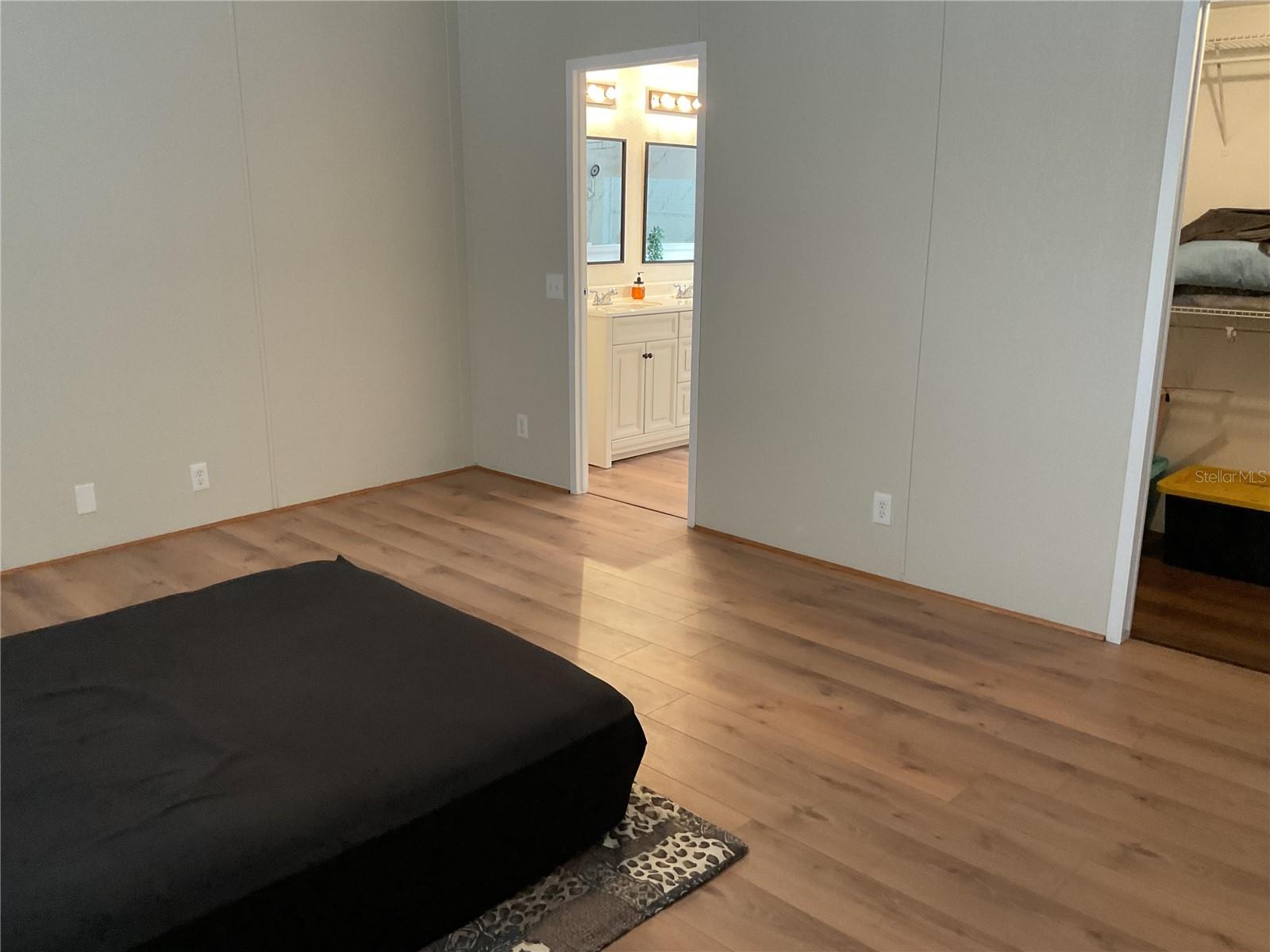 Image 31 of 43 For 90 132nd Terrace