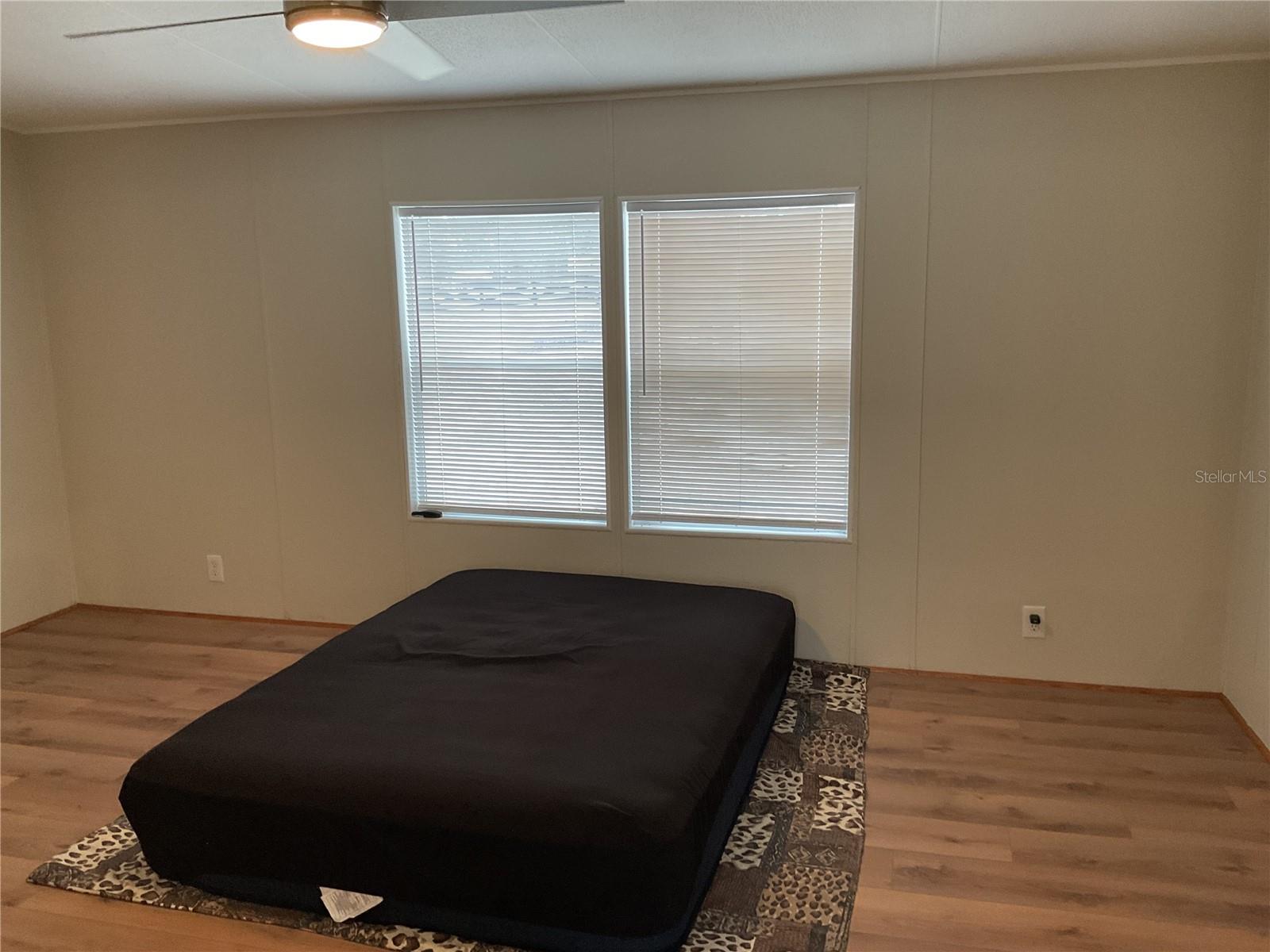 Image 32 of 43 For 90 132nd Terrace